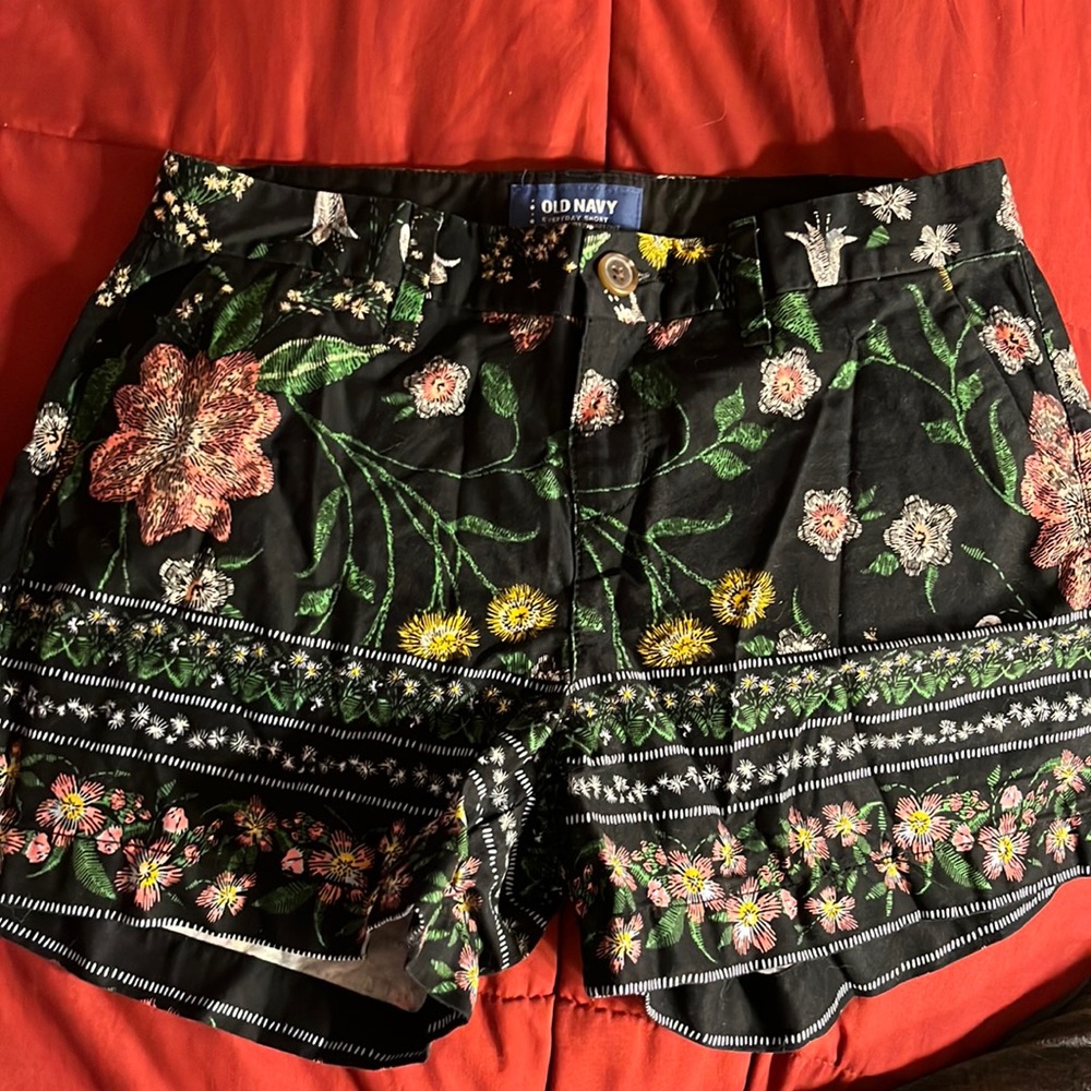 Old navy shorts
